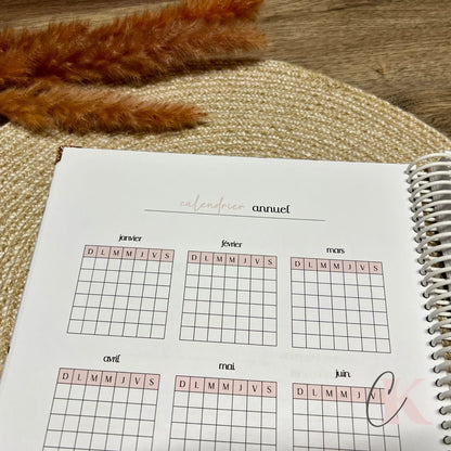 Agenda Planificateur Non Daté Grand Public | Couverture Rigide | 8.5x11