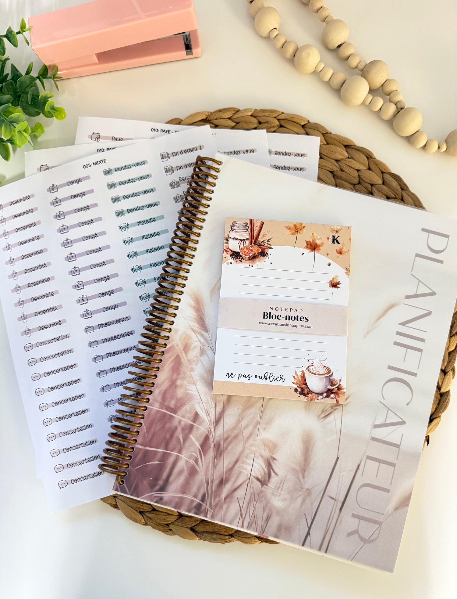 Agenda et etiquettes pour agenda