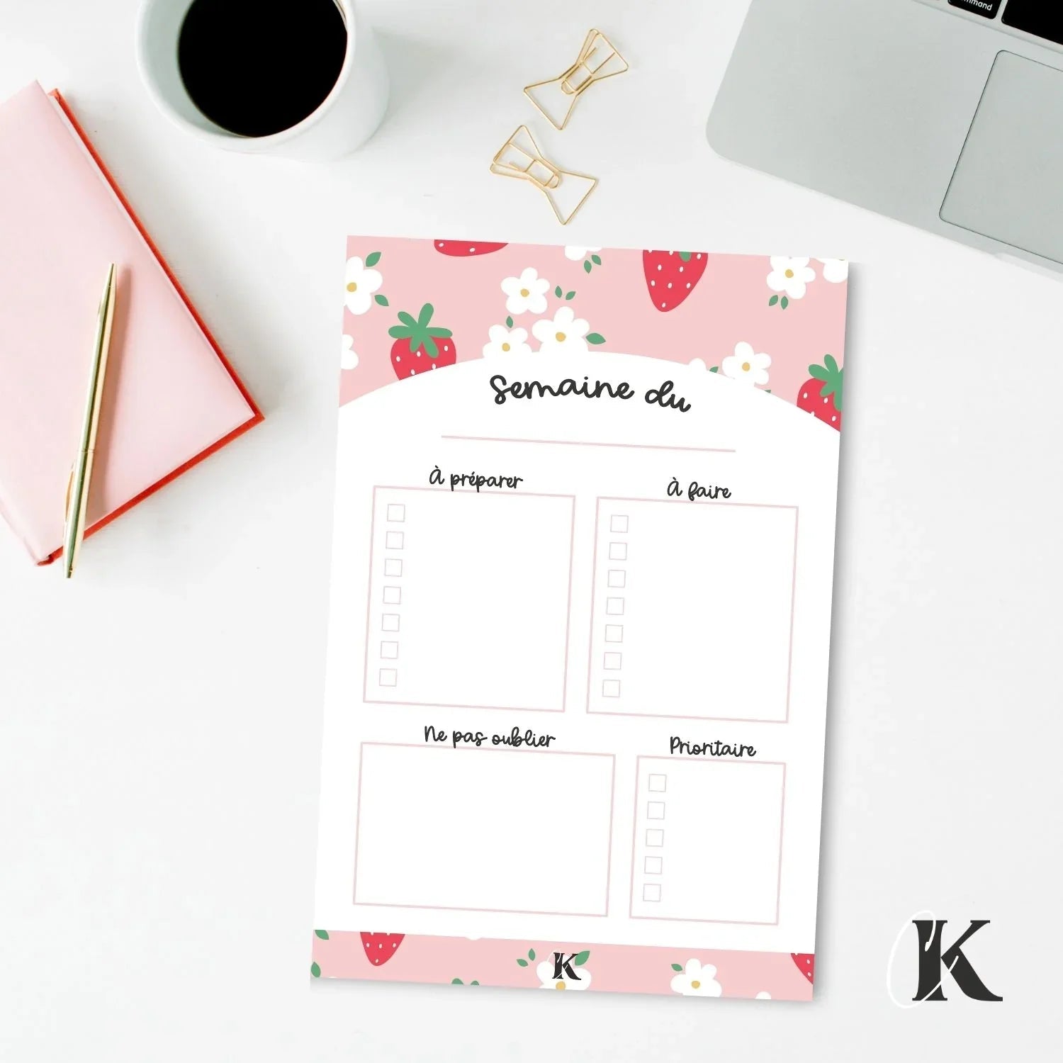 Bloc - notes | Planificateur | Fraises sur fond rose - Papeterie