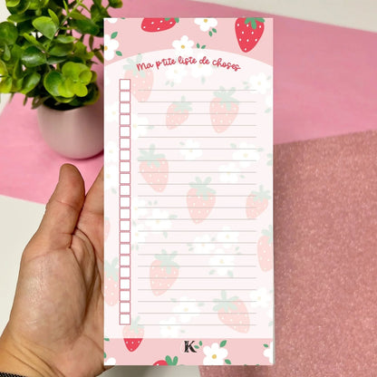 Liste de tâches | Fraises rouges et petites fleurs sur fond rose (To do list) - Papeterie