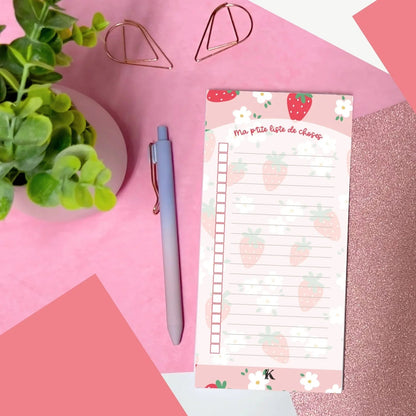 Liste de tâches | Fraises rouges et petites fleurs sur fond rose (To do list) - Papeterie