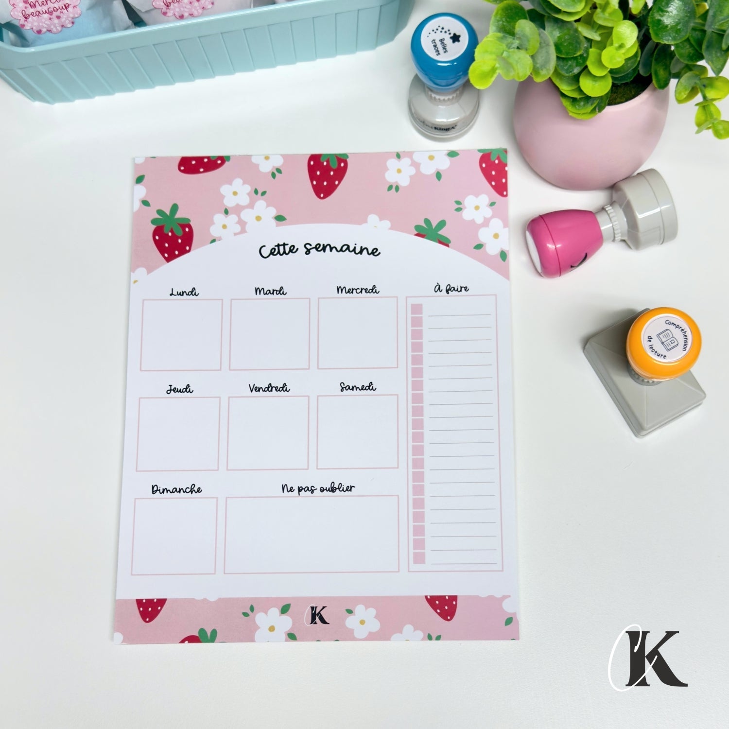Planificateur semainier | Fraises sur fond rose - Papeterie